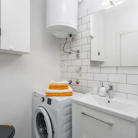 Brand New Apartment Close To The Beach, City Center And University Of Rijeka - Apartment Karlo Exterior photo